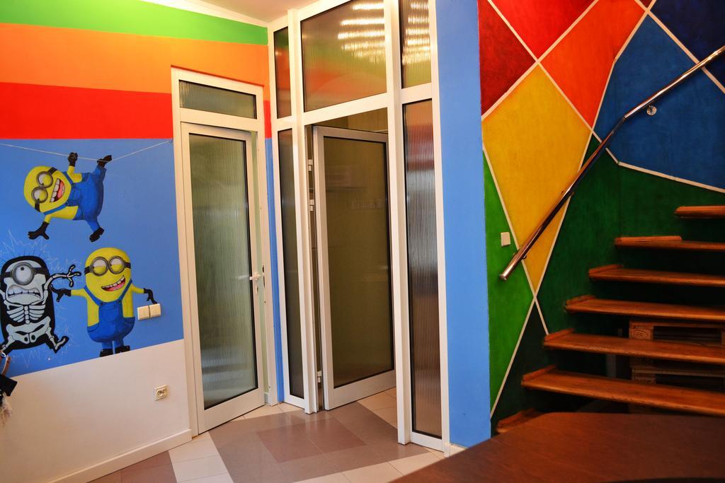 Wanted Hostel Lviv Luaran gambar